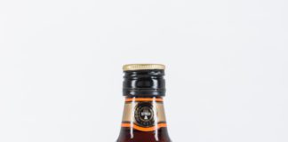 “The Spirit of Austria”: Stroh Original 80 – 80%, strong straw! Great taste rum since generations