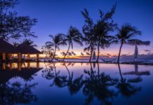 Five stars for “Typically Tropical” paradise: to the palm trees in the sunny Caribbean of “The Sandals Royal Barbados”