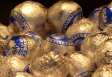 Salzburg – soft not hard: Mozartkugeln instead of backbone