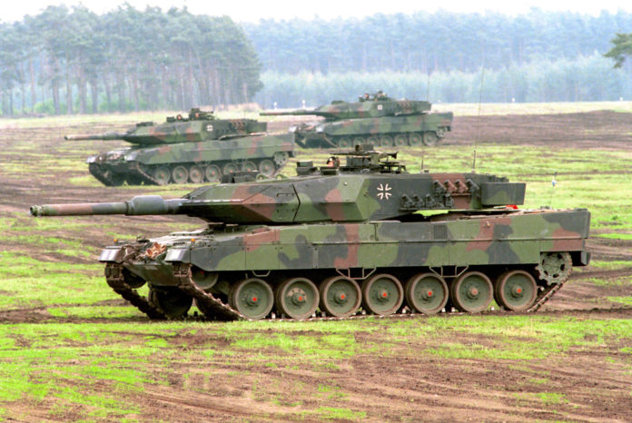 Leopard 2 A5 of the Bundeswehr armoured forces of the Federal Republic of Germany during a training and combat exercise. Source/ Photo: Bundeswehr, CC BY-SA 2.0