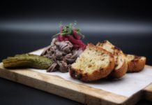 Beauty and the “Beast Berlin” – About „Noble Beast” and “Beast Wellington” in a great steakhouse above the streets of Berlin