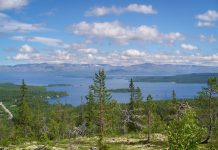 Glamping at Lake Imandra – a businessman from the Murmansk Oblast is investing in a glamping site